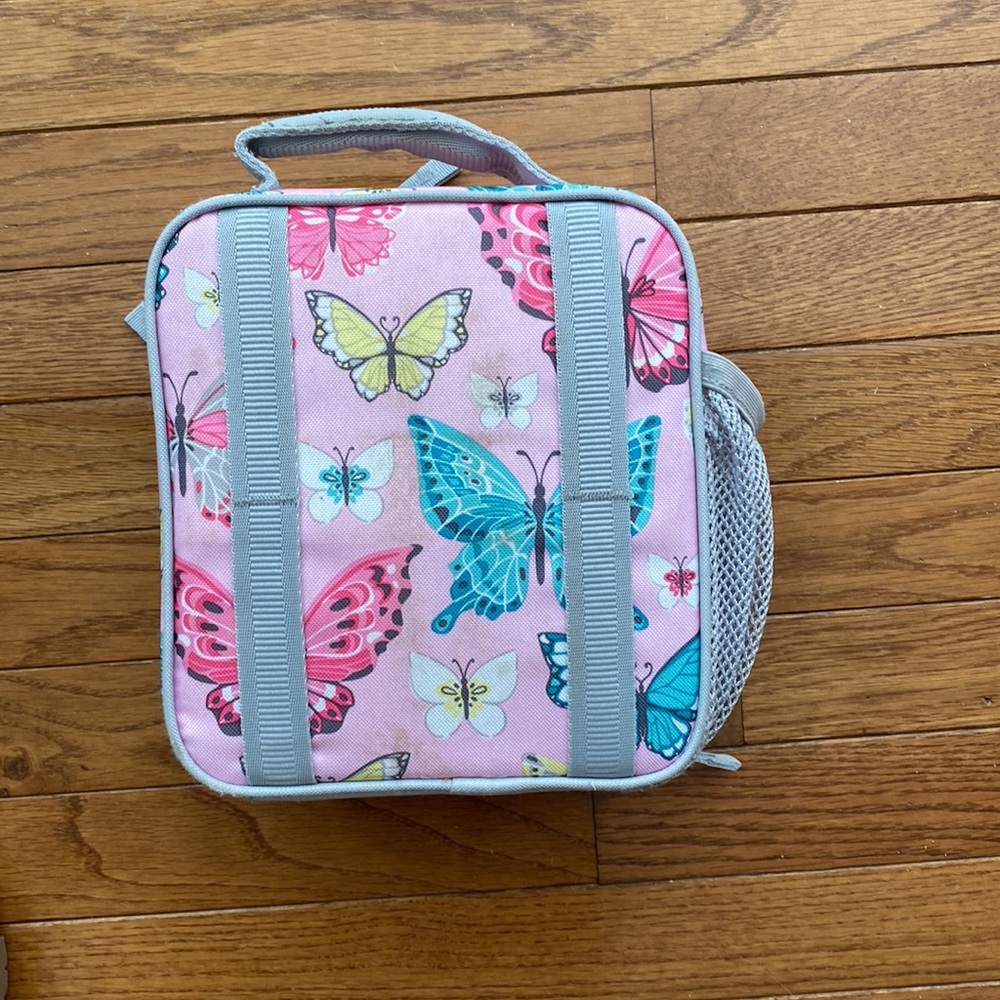 Pottery barn kids butterfly lunch box with Isabella monogram - Picture 3 of 5